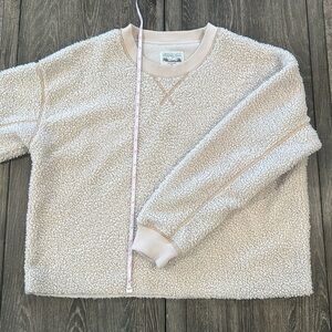 Cream American Eagle crop Sherpa sweater